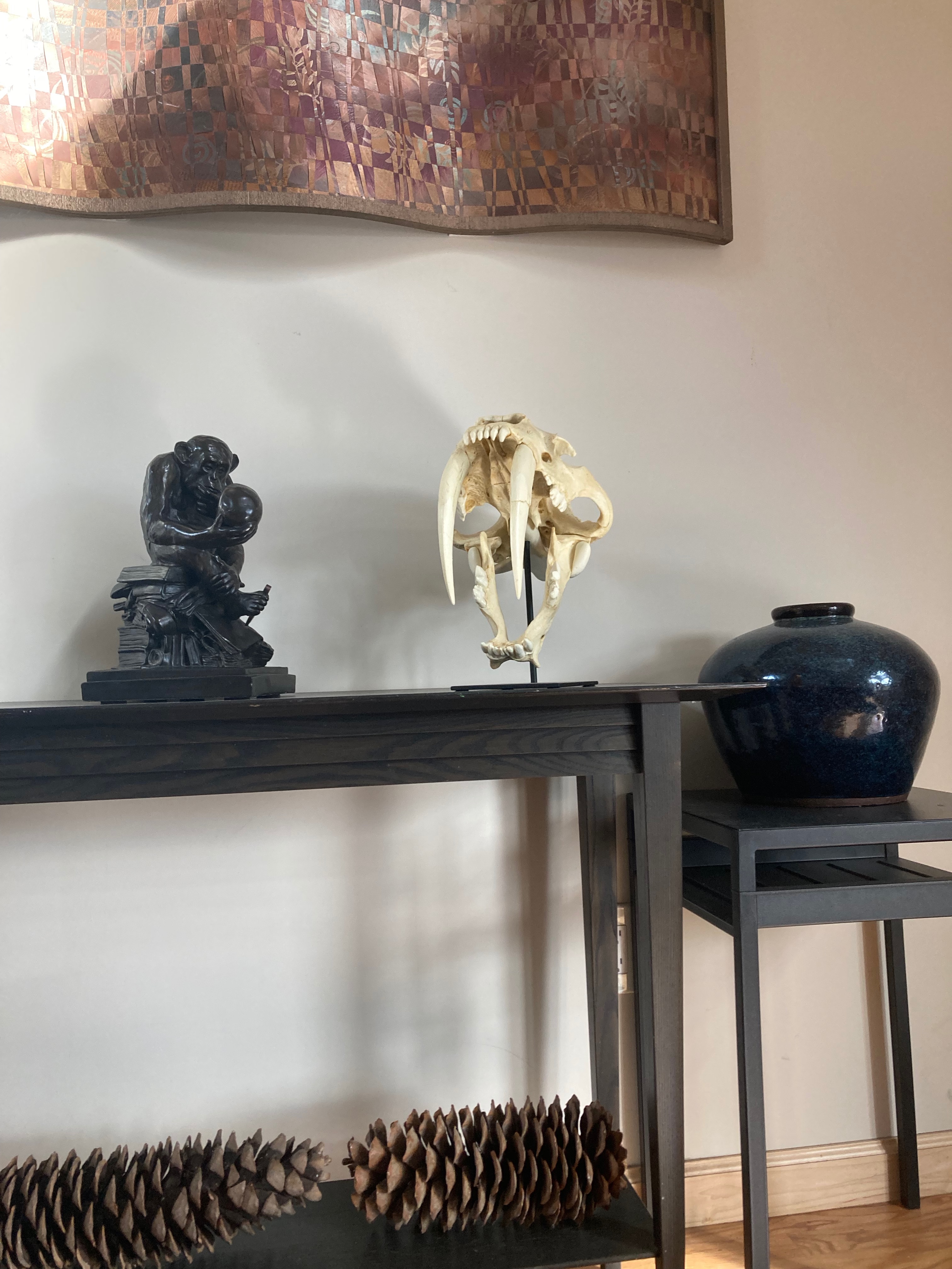 Photograph of Affe mit Schädel in an owner’s collection